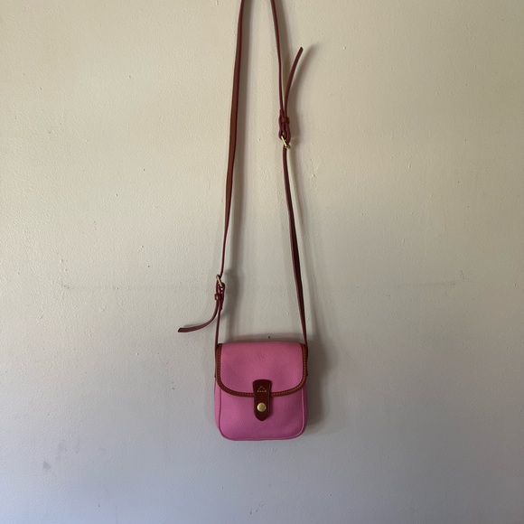 Dooney and Burke vintage pink crossbody, flawless like new condition - Picture 8 of 8